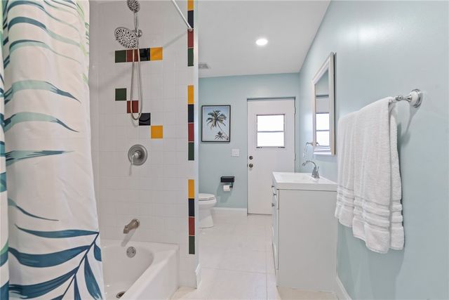 3001 Nassau Drive, Vero Beach, FL 32960