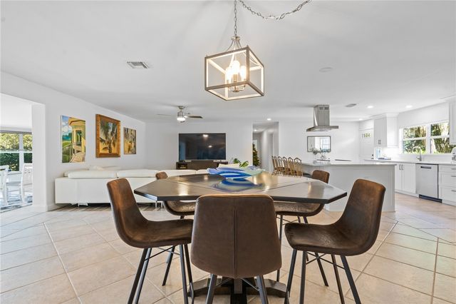 3001 Nassau Drive, Vero Beach, FL 32960