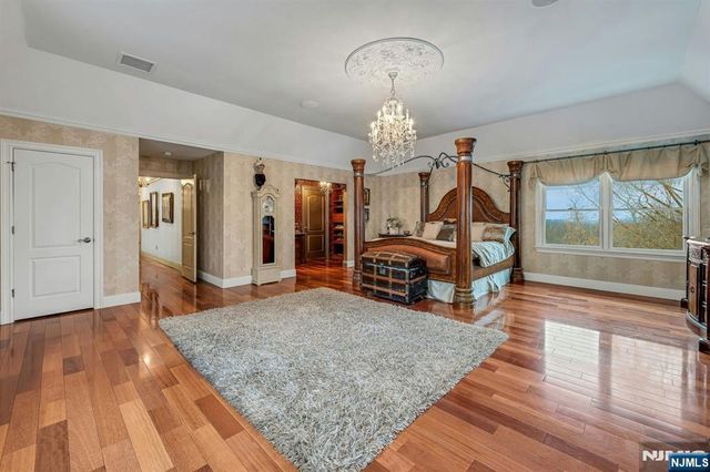 5 Summit Terrace, Kinnelon Borough, NJ 07405