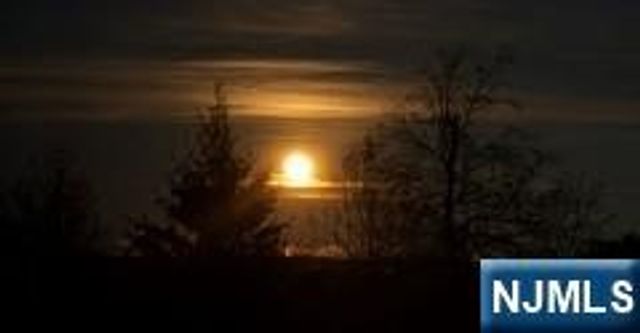 5 Summit Terrace, Kinnelon Borough, NJ 07405