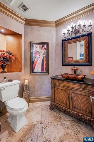 5 Summit Terrace, Kinnelon Borough, NJ 07405