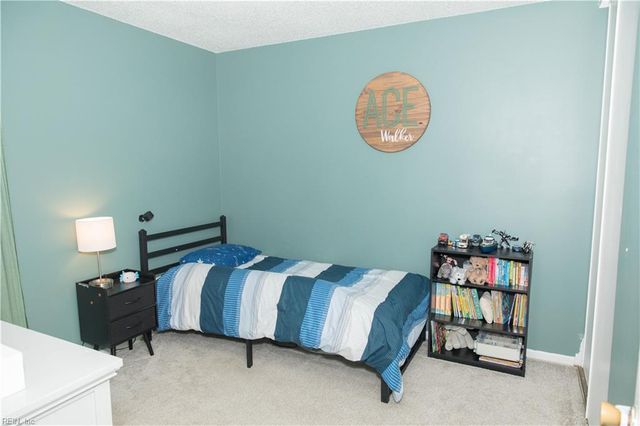 5228 Shore Breeze CT, Virginia Beach, VA 23464