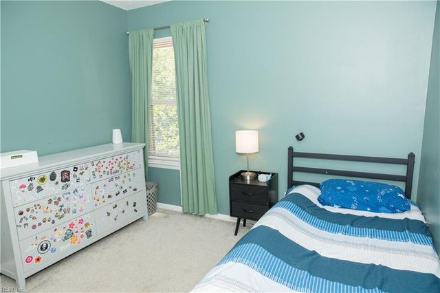 5228 Shore Breeze CT, Virginia Beach, VA 23464