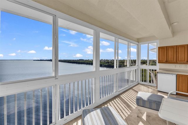 200 HARBOR WALK DRIVE 251, Punta Gorda, FL 33950
