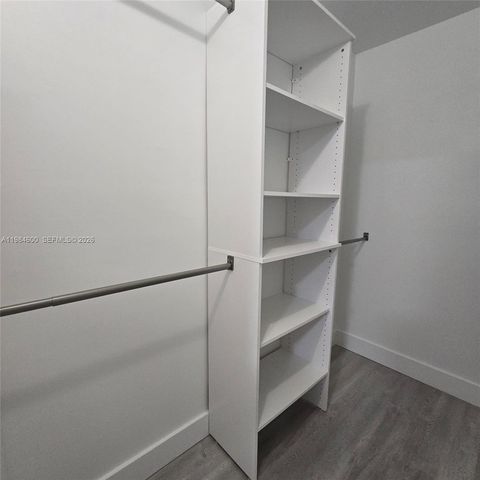 10020 Winding Lake Rd 104, Sunrise, FL 33351