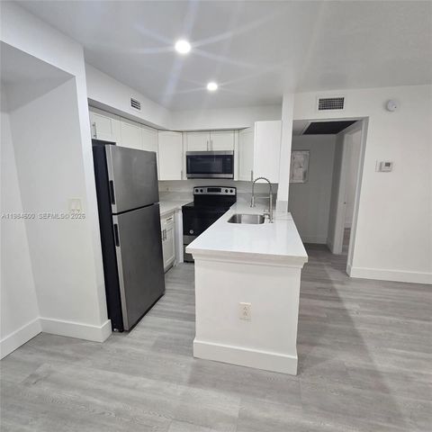 10020 Winding Lake Rd 104, Sunrise, FL 33351