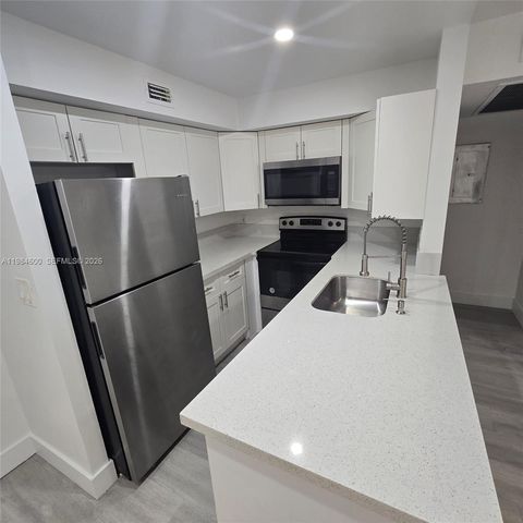 10020 Winding Lake Rd 104, Sunrise, FL 33351