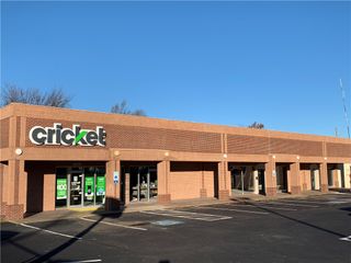 2335 N College Avenue 2, Fayetteville, AR 72703