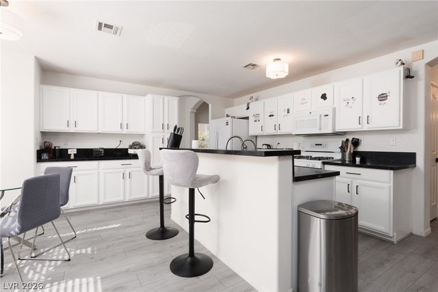 2165 Crestline Falls Place, Las Vegas, NV 89134