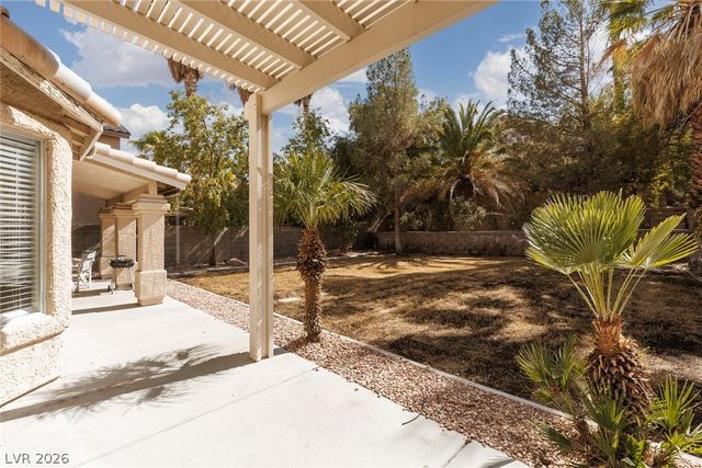 2165 Crestline Falls Place, Las Vegas, NV 89134