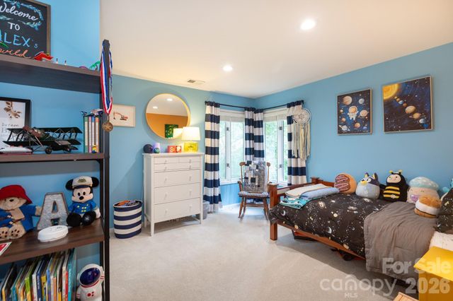 3011 Lauren Glen Road, Charlotte, NC 28226