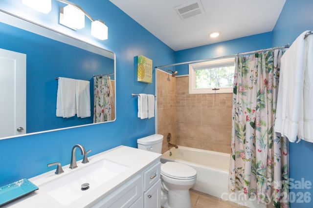 3011 Lauren Glen Road, Charlotte, NC 28226