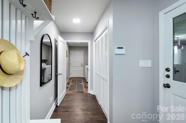 3011 Lauren Glen Road, Charlotte, NC 28226