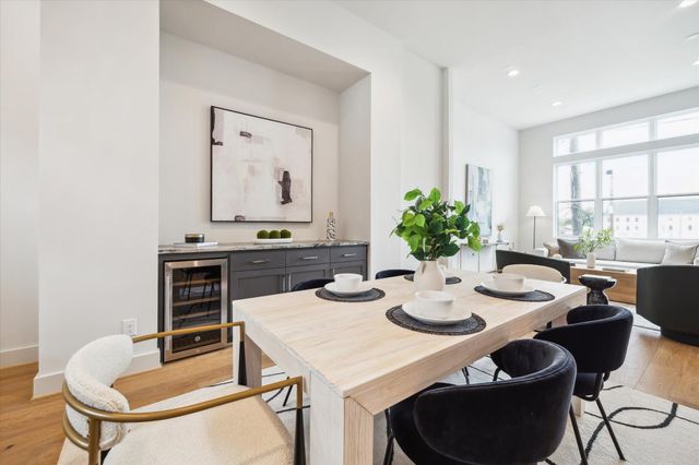 2113 Emancipation Avenue, Houston, TX 77003