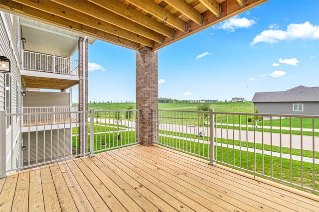 2877 Spring Rose Circle 105, Coralville, IA 52241