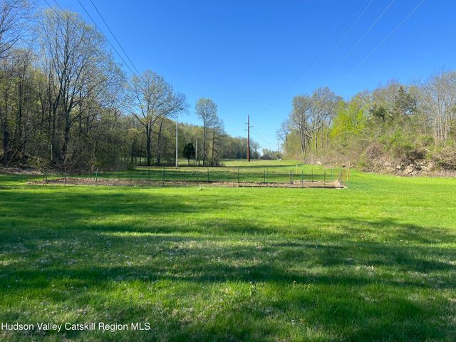 1234 Kings Highway, Saugerties, NY 12477