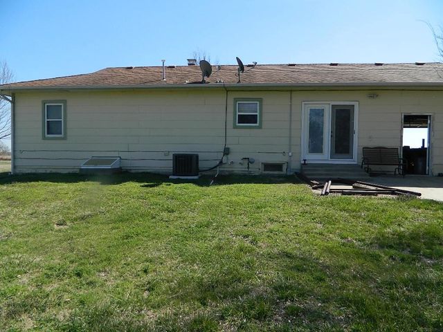 6869 29th Drive, Udall, KS 67146