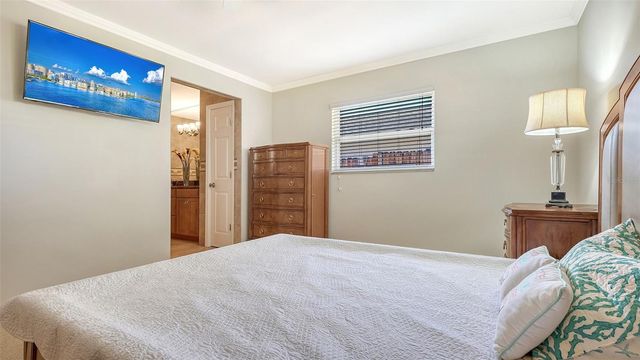 4360 SWIFT ROAD, Sarasota, FL 34231