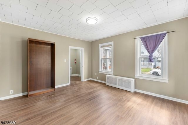 175 Duer St, North Plainfield Boro, NJ 07060