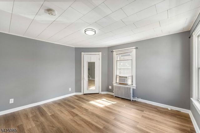 175 Duer St, North Plainfield Boro, NJ 07060