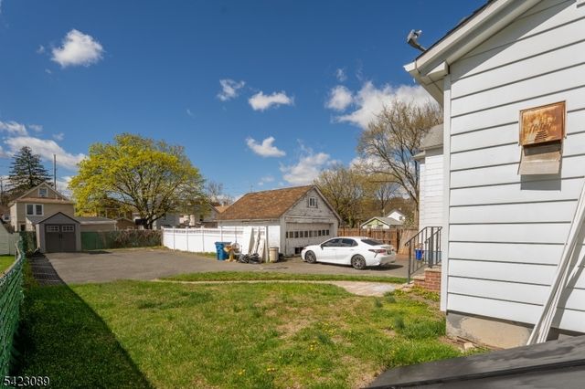 175 Duer St, North Plainfield Boro, NJ 07060