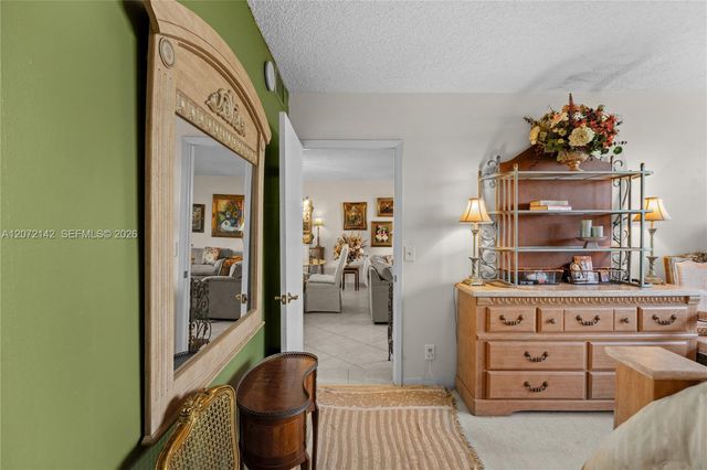 2500 Parkview Drive 1004, Hallandale Beach, FL 33009