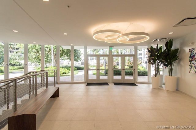 2500 Parkview Drive 1004, Hallandale Beach, FL 33009