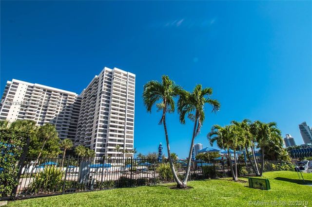 2500 Parkview Drive 1004, Hallandale Beach, FL 33009
