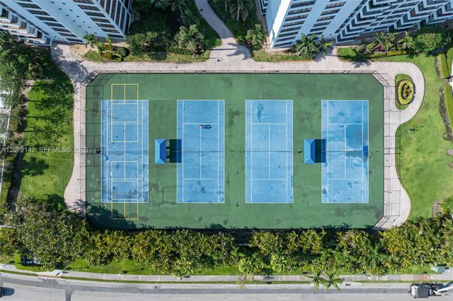 2500 Parkview Drive 1004, Hallandale Beach, FL 33009