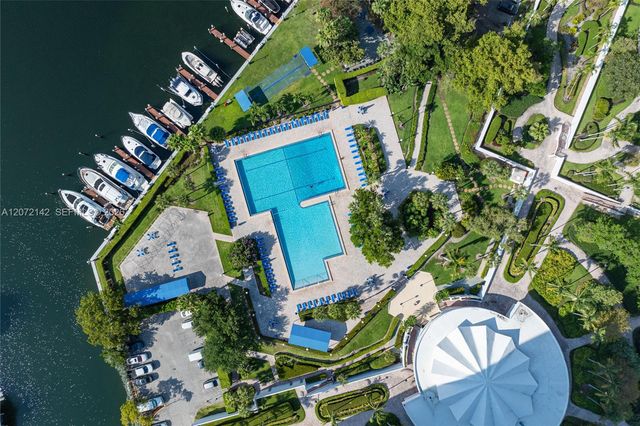 2500 Parkview Drive 1004, Hallandale Beach, FL 33009