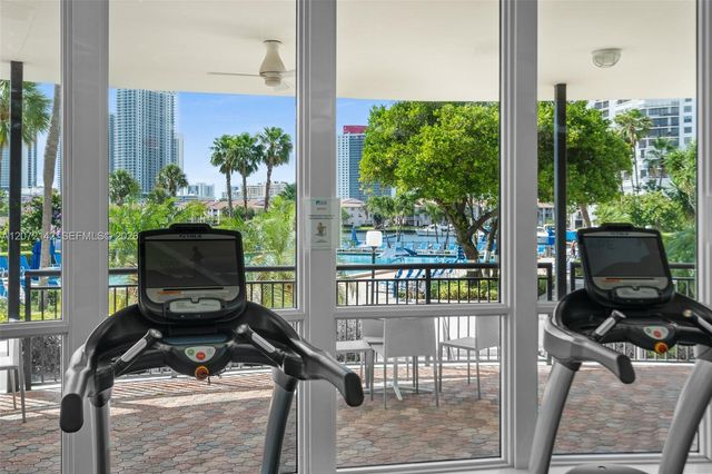 2500 Parkview Drive 1004, Hallandale Beach, FL 33009