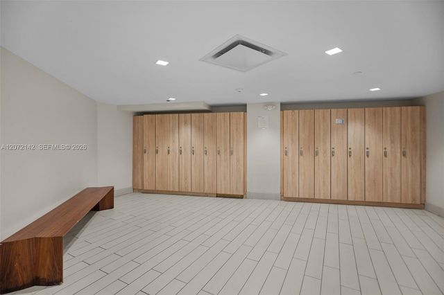 2500 Parkview Drive 1004, Hallandale Beach, FL 33009