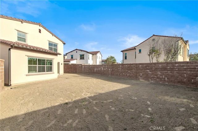 128 Rimstone, Irvine, CA 92618