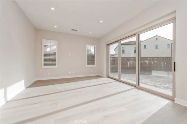 128 Rimstone, Irvine, CA 92618