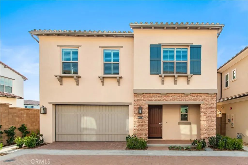 128 Rimstone, Irvine, CA 92618