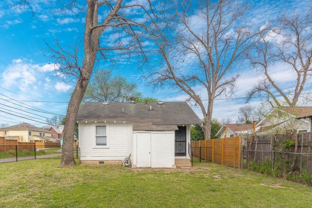 57 Chalmers Ave, Austin, TX 78702