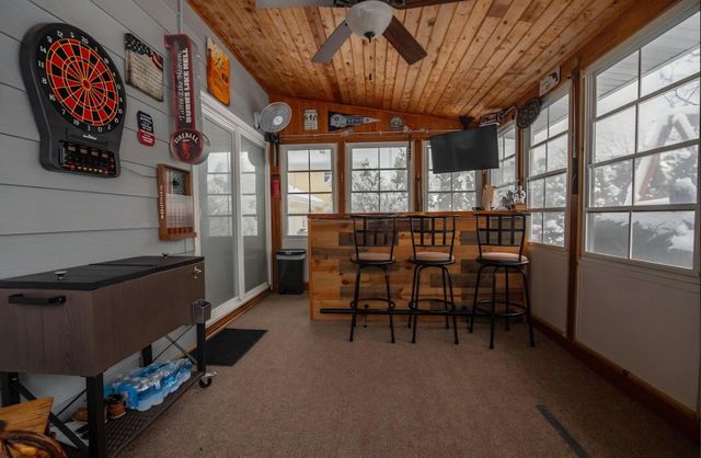 1424 Hickory WAY, Racine, WI 53405