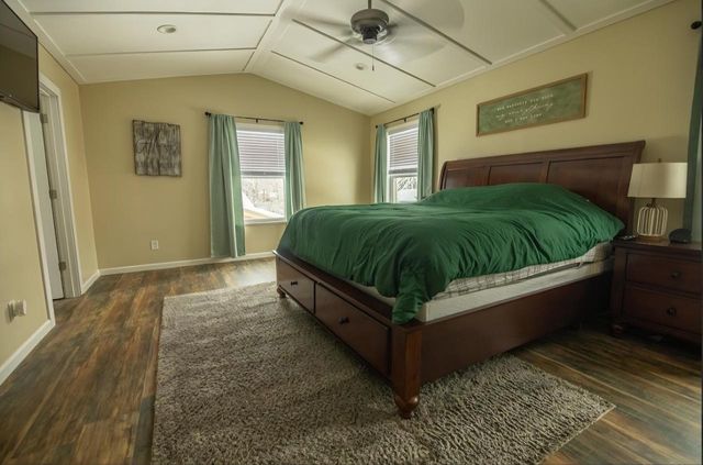 1424 Hickory WAY, Racine, WI 53405