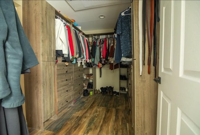 1424 Hickory WAY, Racine, WI 53405