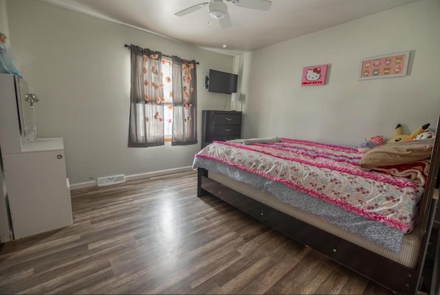 1424 Hickory WAY, Racine, WI 53405