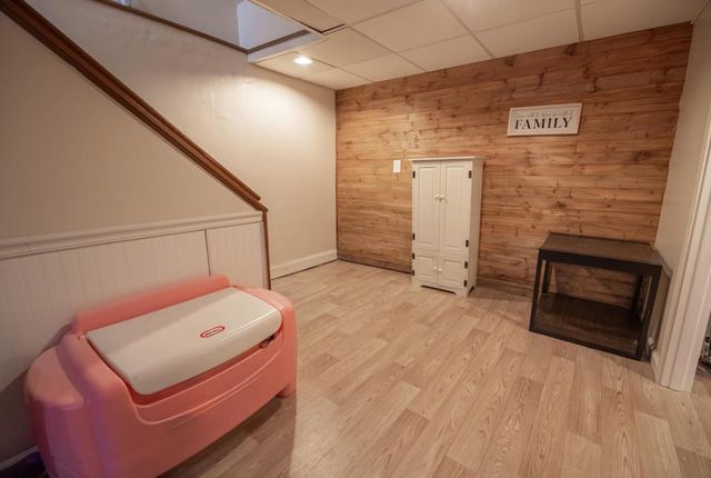 1424 Hickory WAY, Racine, WI 53405