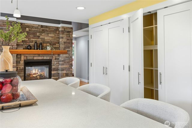 762 Sunrise Place SW, Issaquah, WA 98027