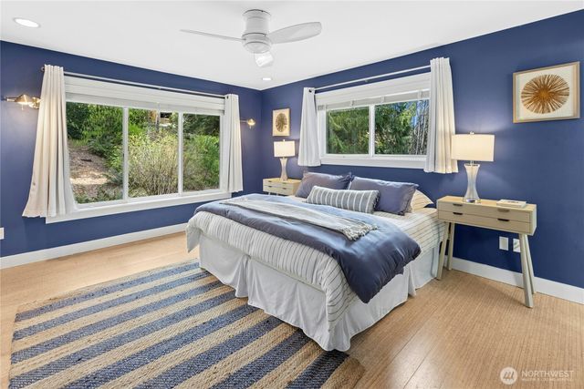 762 Sunrise Place SW, Issaquah, WA 98027