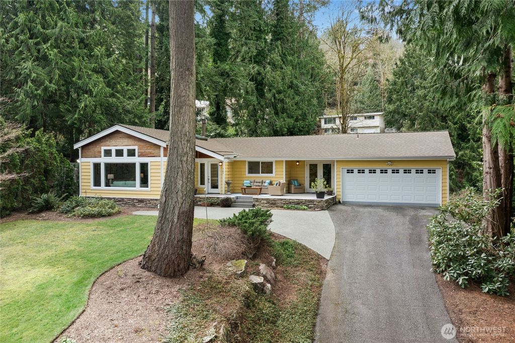 762 Sunrise Place SW, Issaquah, WA 98027