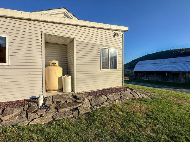 4419 County Route 119, Canisteo, NY 14819