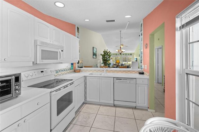1218 SPOONBILL LANDINGS CIRCLE, Bradenton, FL 34209