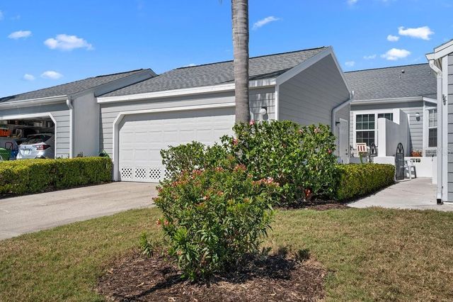 1218 SPOONBILL LANDINGS CIRCLE, Bradenton, FL 34209
