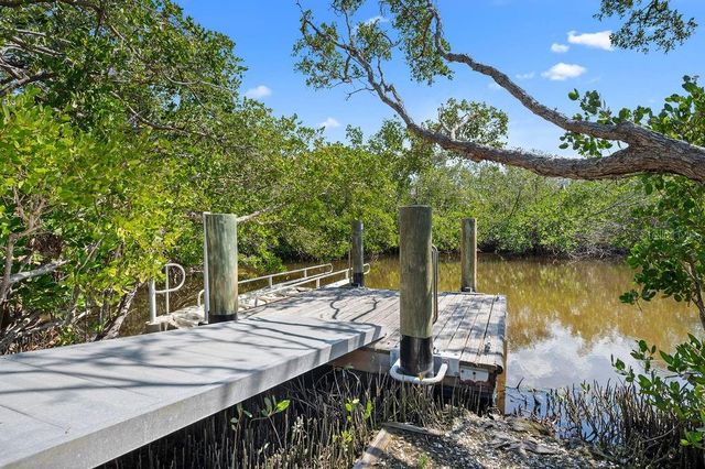 1218 SPOONBILL LANDINGS CIRCLE, Bradenton, FL 34209