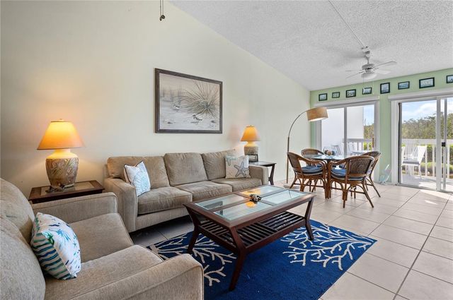 1218 SPOONBILL LANDINGS CIRCLE, Bradenton, FL 34209