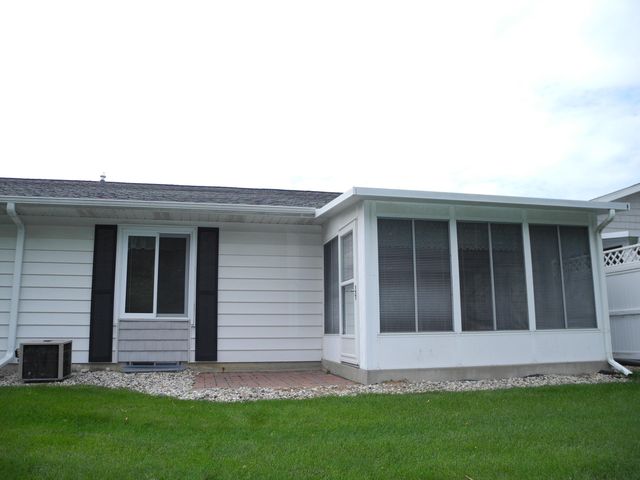 4643 Weston Avenue, Kalamazoo Twp, MI 49006